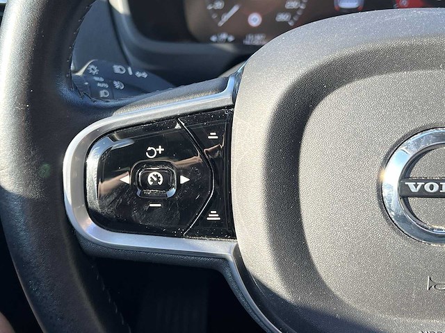 Volvo xc90 2.0 d4 inscription 2017 | nl-879-g - afbeelding 22 van  46