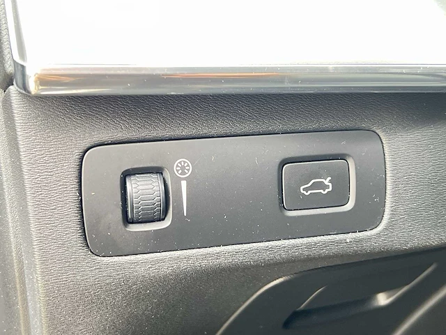 Volvo xc90 2.0 d4 inscription 7p | n-373-jx - afbeelding 15 van  37
