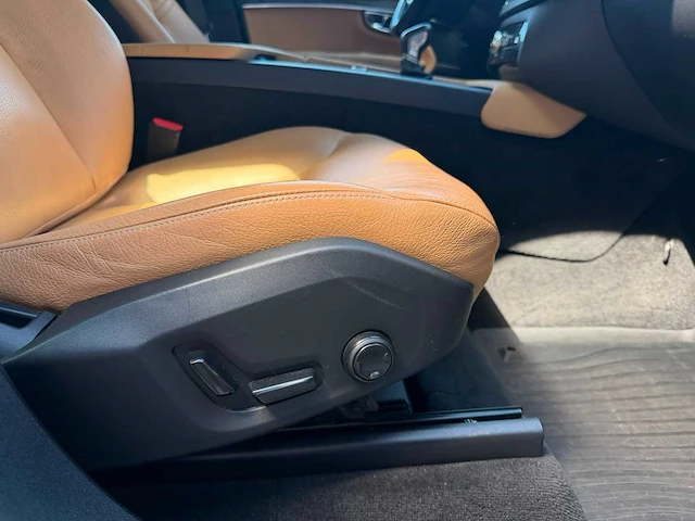 Volvo xc90 2.0 d5 awd momentum | l-124-pd i - afbeelding 8 van  18