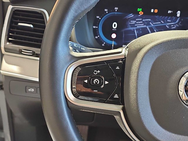 Volvo xc90 2.0 t8 awd core bright 2024 | jhj-08-b i - afbeelding 14 van  31