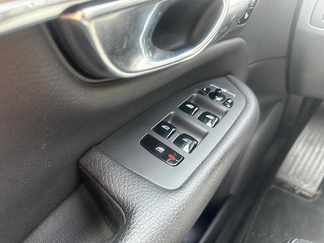 Volvo xc90 2.0 t8 recharge awd inscription expression automaat* n-300-xt - afbeelding 9 van  23