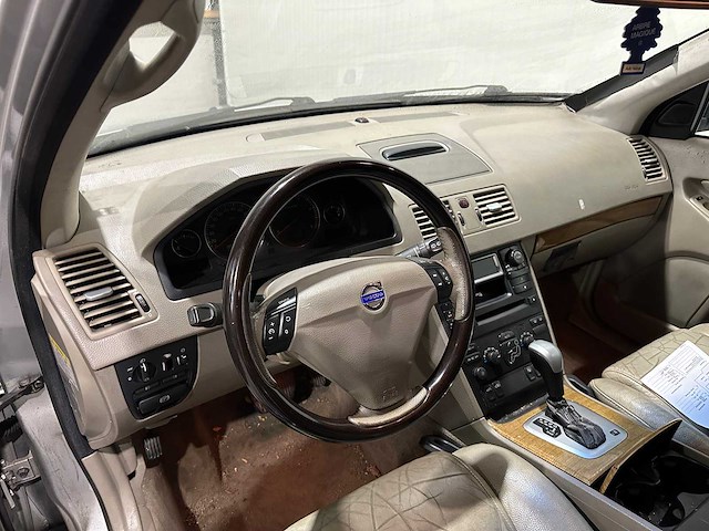 Volvo xc90 2.4 d5 executive 38-th-pb - afbeelding 17 van  20