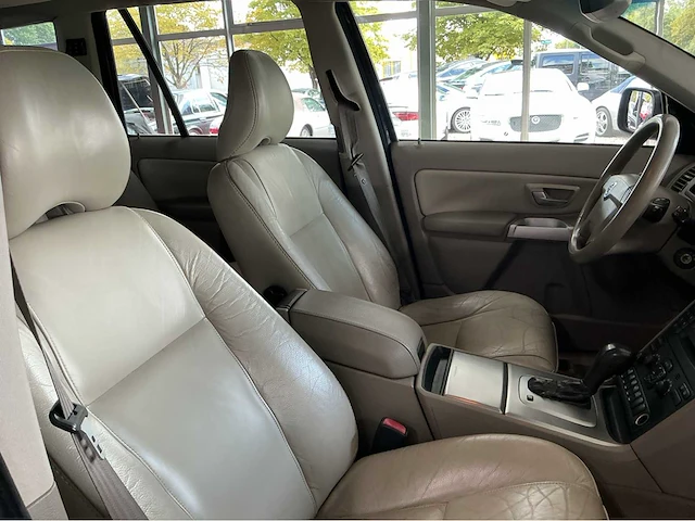 Volvo xc90 2.4 d5 ocean race | 7-persoons | automaat | awd | 185 pk - afbeelding 15 van  31