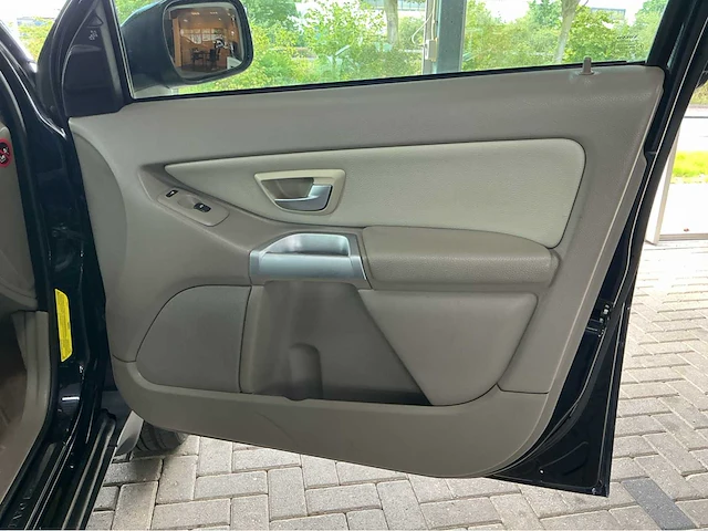 Volvo xc90 2.4 d5 ocean race | 7-persoons | automaat | awd | 185 pk - afbeelding 21 van  31