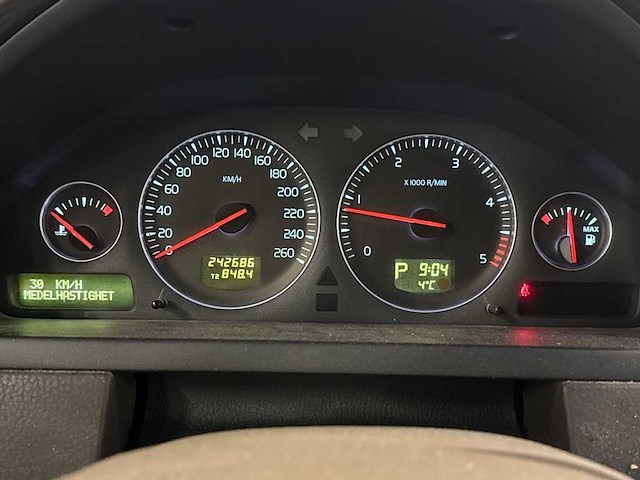 Volvo xc90 2.4 d5 summum 7p. | 33-jtp-7 - afbeelding 15 van  17