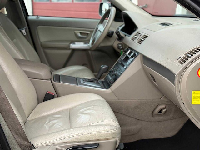 Volvo xc90 2.5 t exclusive 86-pp-dl - afbeelding 14 van  23
