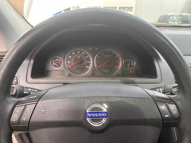 Volvo xc90 2.5 t momentum 5p, 05-gtr-6 - afbeelding 10 van  12