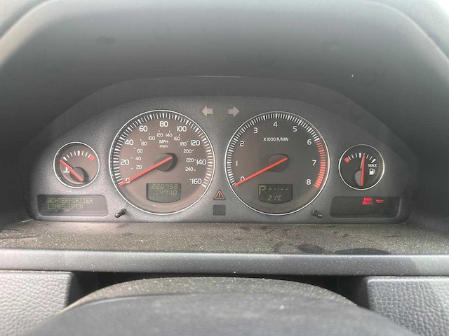 Volvo xc90 2.5 t momentum 5p, 05-gtr-6 - afbeelding 11 van  12