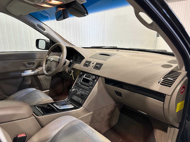 Volvo xc90 2.5 t summum 7 persoons 91-rg-nf - afbeelding 3 van  18