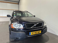 Volvo xc90 2.5 t summum 7 persoons 91-rg-nf - afbeelding 17 van  18