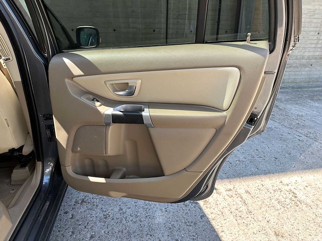 Volvo xc90 4.4 v8 awd summum 315pk 2007 - afbeelding 21 van  31