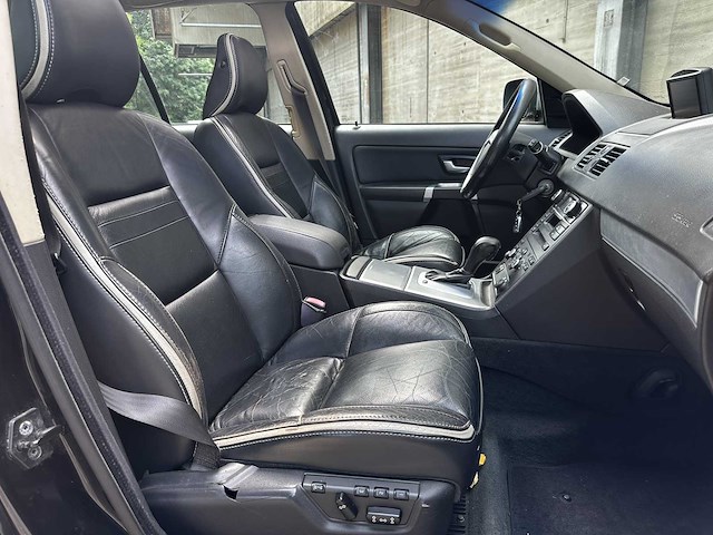 Volvo xc90 4.4 v8 momentum 315pk 2007 (7-persoons), x-130-fl youngtimer - afbeelding 34 van  42