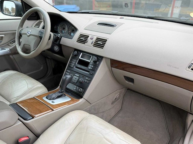 Volvo xc90 4.4 v8 summum 2005 71-rk-gr - afbeelding 7 van  24