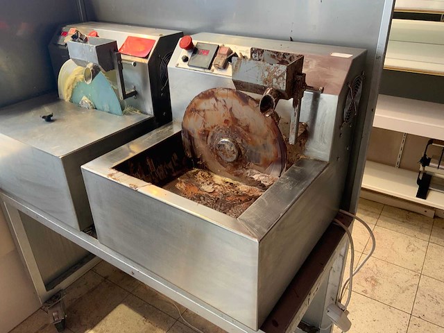 Vomachoc 20 mouleermachine - afbeelding 8 van  8