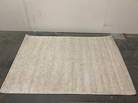 Vomodi vasto beige vloerkleed 200x280cm.