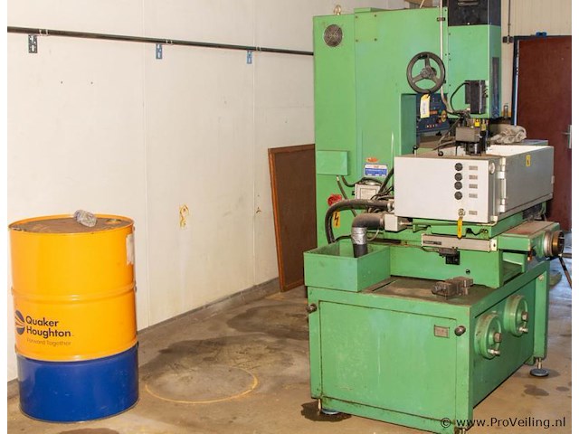Vonkverspaningsmachine ard precision machinery - afbeelding 1 van  4