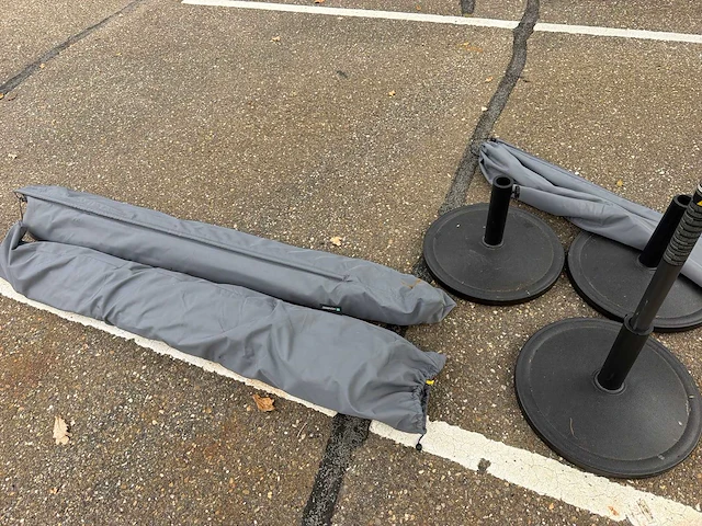 Vonroc parasol op voet (3x) - afbeelding 6 van  6