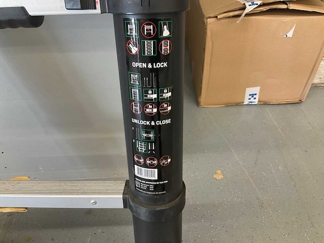 Vonroc telescoopladder - afbeelding 2 van  4