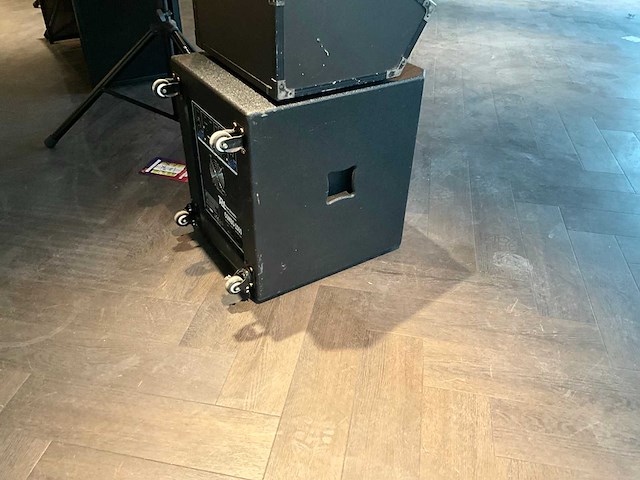 Vonyx dj stand met toebehoren - afbeelding 10 van  13