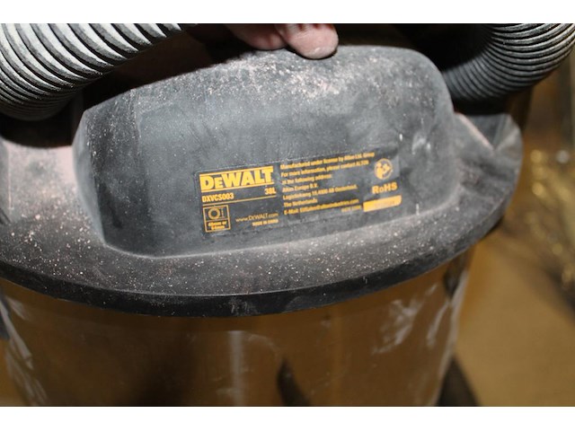 Voorafscheider dewalt dxvcs003 38l. - afbeelding 4 van  4