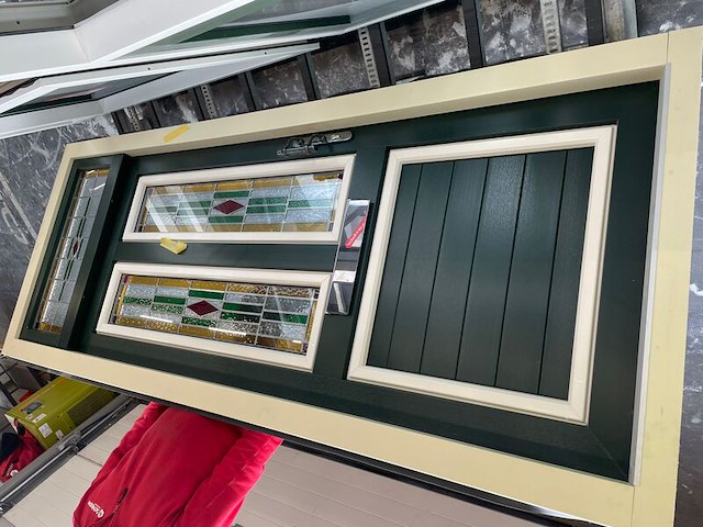 Voordeur kozijn kömmerling, cube, 6009/9001 - afbeelding 3 van  3