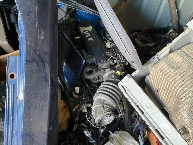 Voorraad auto-onderdelen o.a. carrosserie, interieur, velgen van mg, mini - afbeelding 12 van  41