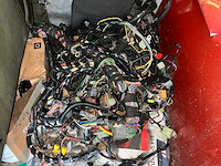 Voorraad auto-onderdelen o.a. carrosserie, interieur, velgen van mg, mini - afbeelding 30 van  41