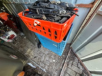 Voorraad auto-onderdelen o.a. carrosserie, interieur, velgen van mg, mini - afbeelding 32 van  41