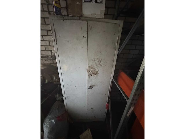 Voorraad auto-onderdelen o.a. remblokken, radiatoren, interieur/oliefilters + 12 meter legbordstelling - afbeelding 17 van  28