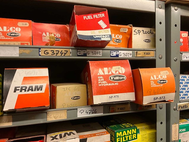 Voorraad brandstof- oliefilters, thermostaten - afbeelding 6 van  31