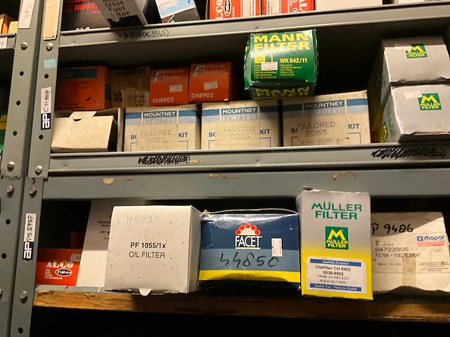 Voorraad brandstof- oliefilters, thermostaten - afbeelding 13 van  31