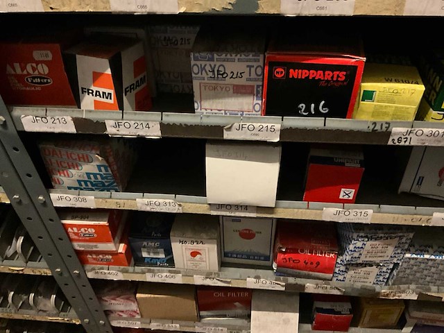 Voorraad brandstof- oliefilters, thermostaten - afbeelding 17 van  31
