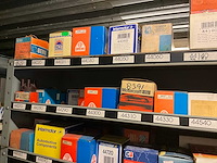 Voorraad elektronische auto-onderdelen o.a. stroomverdelers - afbeelding 9 van  19