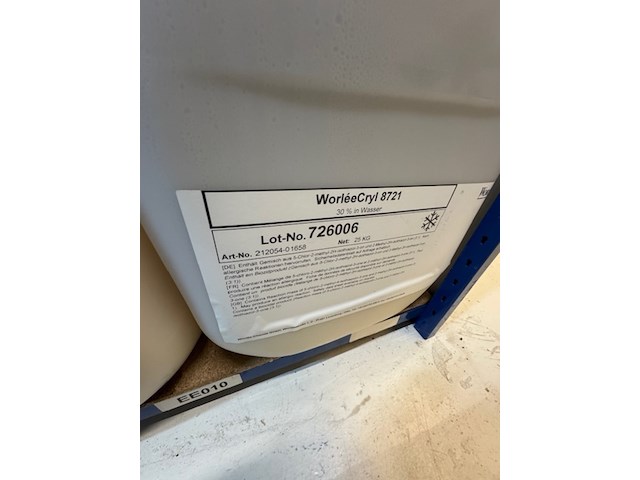 Voorraad grondstoffen o.a.: worleecryl - afbeelding 6 van  6