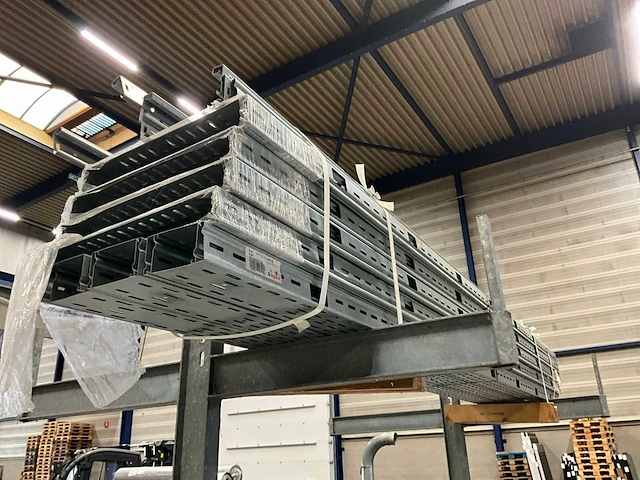 Voorraad kabelgoot profielstaal - afbeelding 5 van  6