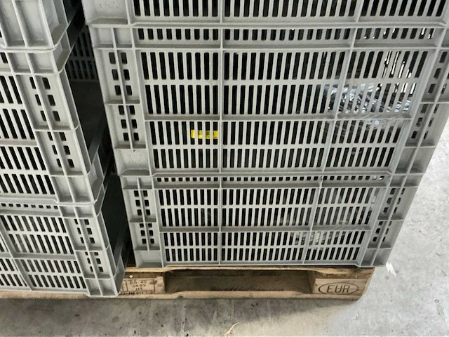 Voorraad kunststof bochten, sokken, moffen, kragen, t-stukken, eindkappen - afbeelding 21 van  61