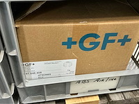 Voorraad kunststof bochten, sokken, moffen, kragen, t-stukken, eindkappen - afbeelding 35 van  61