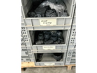 Voorraad kunststof bochten, sokken, moffen, kragen, t-stukken, eindkappen - afbeelding 51 van  61