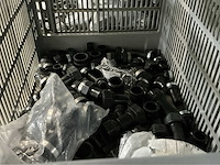 Voorraad kunststof bochten, sokken, moffen, kragen, t-stukken, eindkappen - afbeelding 56 van  61