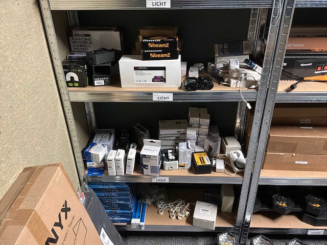 Voorraad magazijn geluid / licht - afbeelding 6 van  21