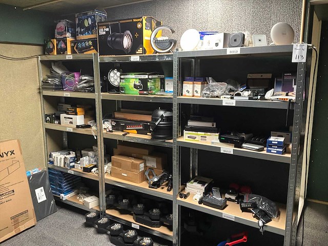 Voorraad magazijn geluid / licht - afbeelding 12 van  21