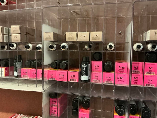 Voorraad schwarzkopf haarverzorging - afbeelding 18 van  46