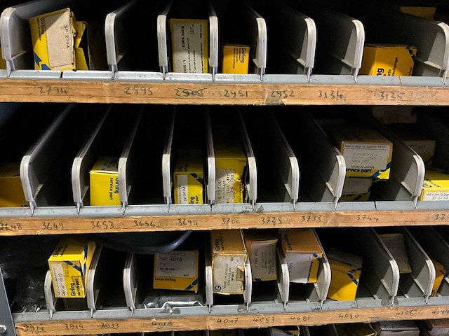 Voorraad wielremcilinders, hulpcilinder -onderdelen, wiellagers - afbeelding 13 van  26