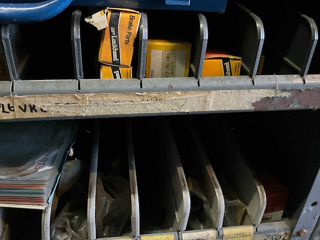 Voorraad wielremcilinders, hulpcilinder -onderdelen, wiellagers - afbeelding 19 van  26
