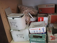 Voorraadkast incl. inhoud bestaande uit bevestigingsmaterialen - afbeelding 2 van  10
