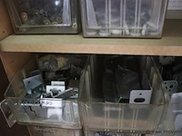 Voorraadkast incl. inhoud bestaande uit bevestigingsmaterialen - afbeelding 5 van  10