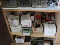 Voorraadkast incl. inhoud bestaande uit bevestigingsmaterialen - afbeelding 9 van  10