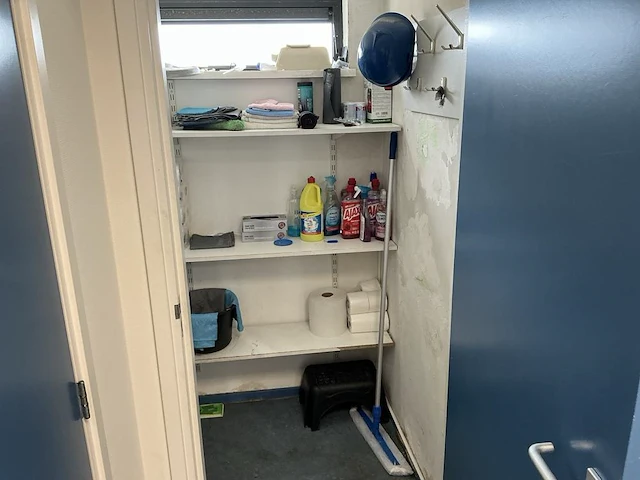 Voorraadkast inhoud - afbeelding 1 van  5