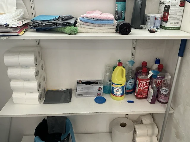 Voorraadkast inhoud - afbeelding 3 van  5
