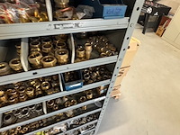 Voorraadkast met koppelingen - afbeelding 4 van  15